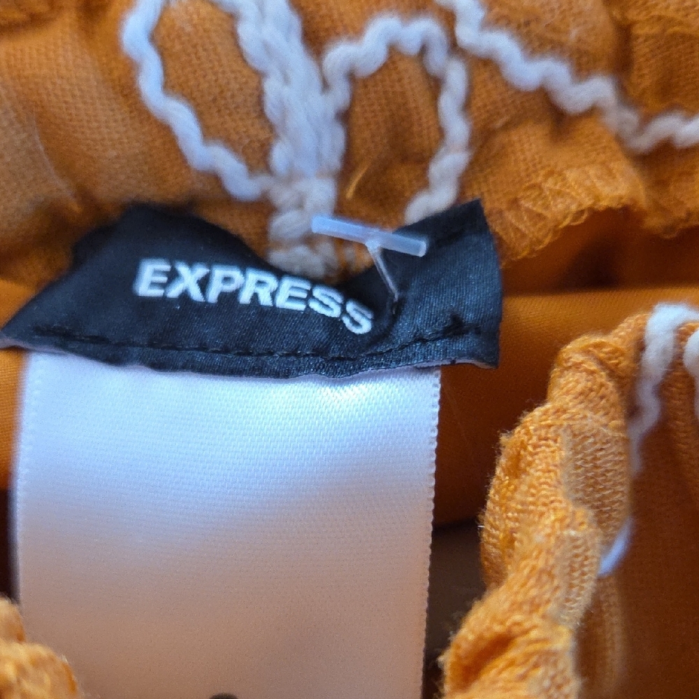 Express Mustard Floral Wide Leg Embroidered Pants With Pockets - Picture 2 of 5